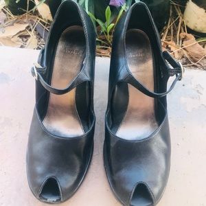 Dansko Mary Jane Black leather shoes
